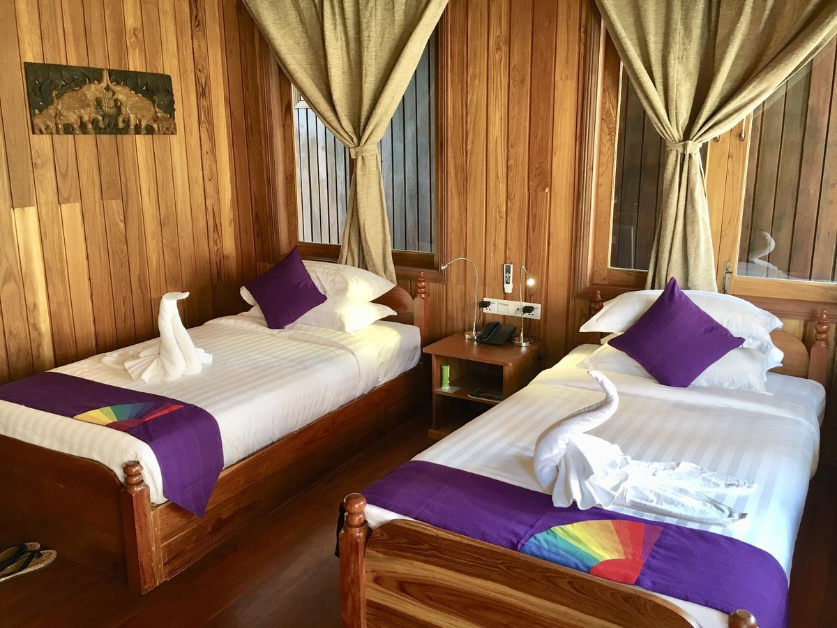 Inle Cottage Boutique Hotel Nyaungshwe Township Exterior photo