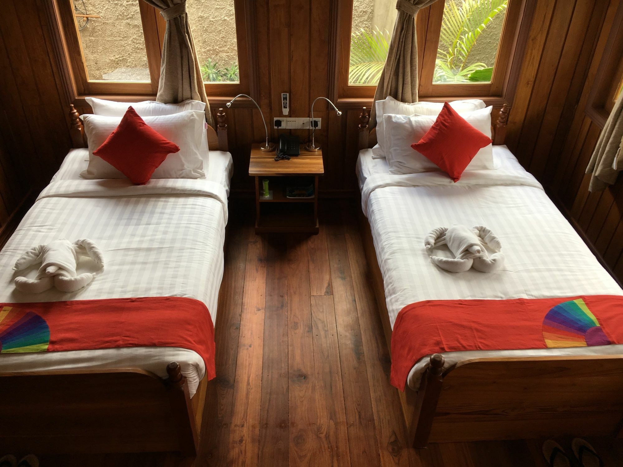 Inle Cottage Boutique Hotel Nyaungshwe Township Exterior photo