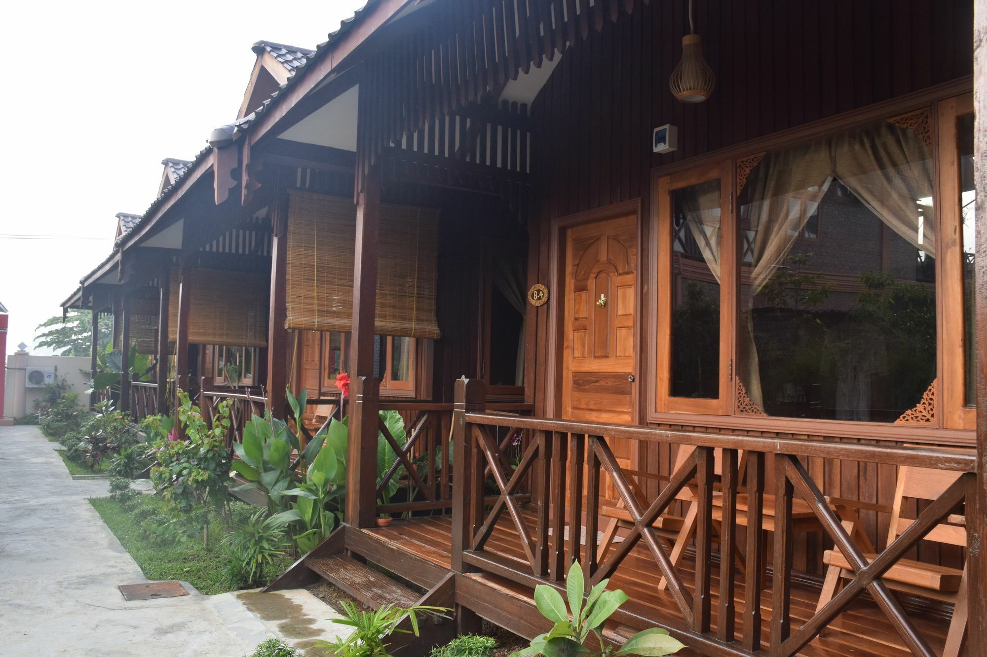 Inle Cottage Boutique Hotel Nyaungshwe Township Exterior photo