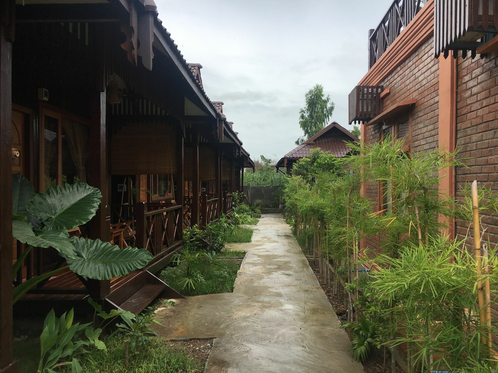Inle Cottage Boutique Hotel Nyaungshwe Township Exterior photo